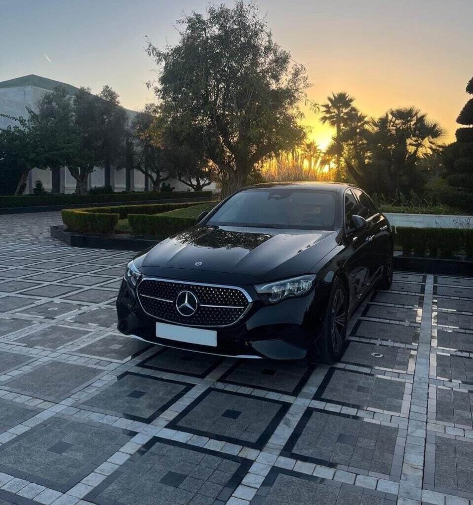 Black Mercedes E-Class executive car for private transport in Marrakech